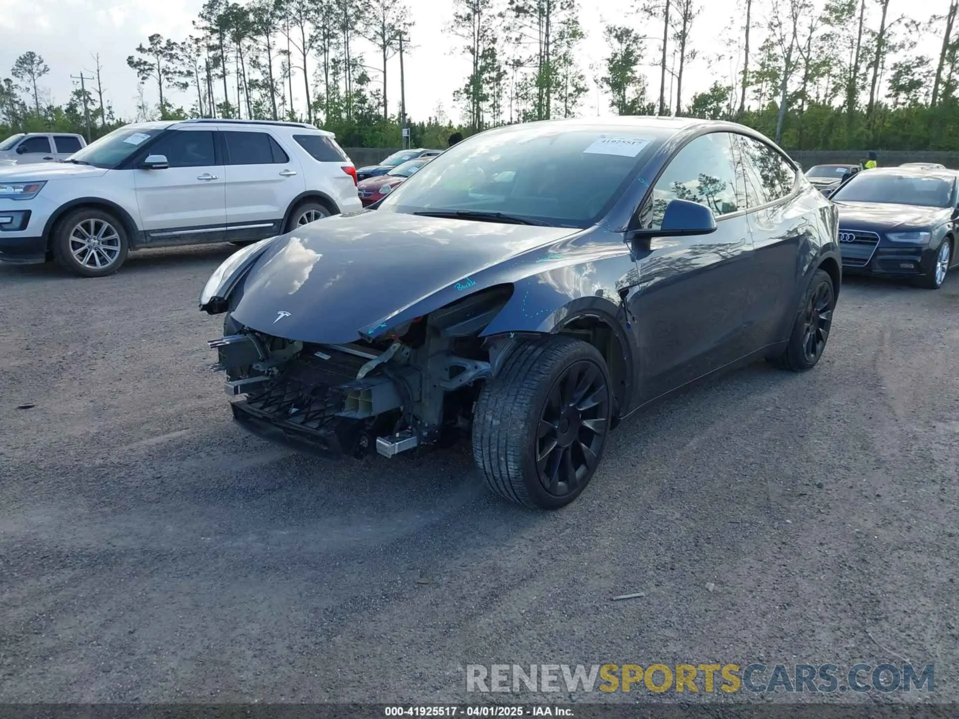 2 Фотография поврежденного автомобиля 7SAYGDEE4PA139277 TESLA MODEL Y 2023