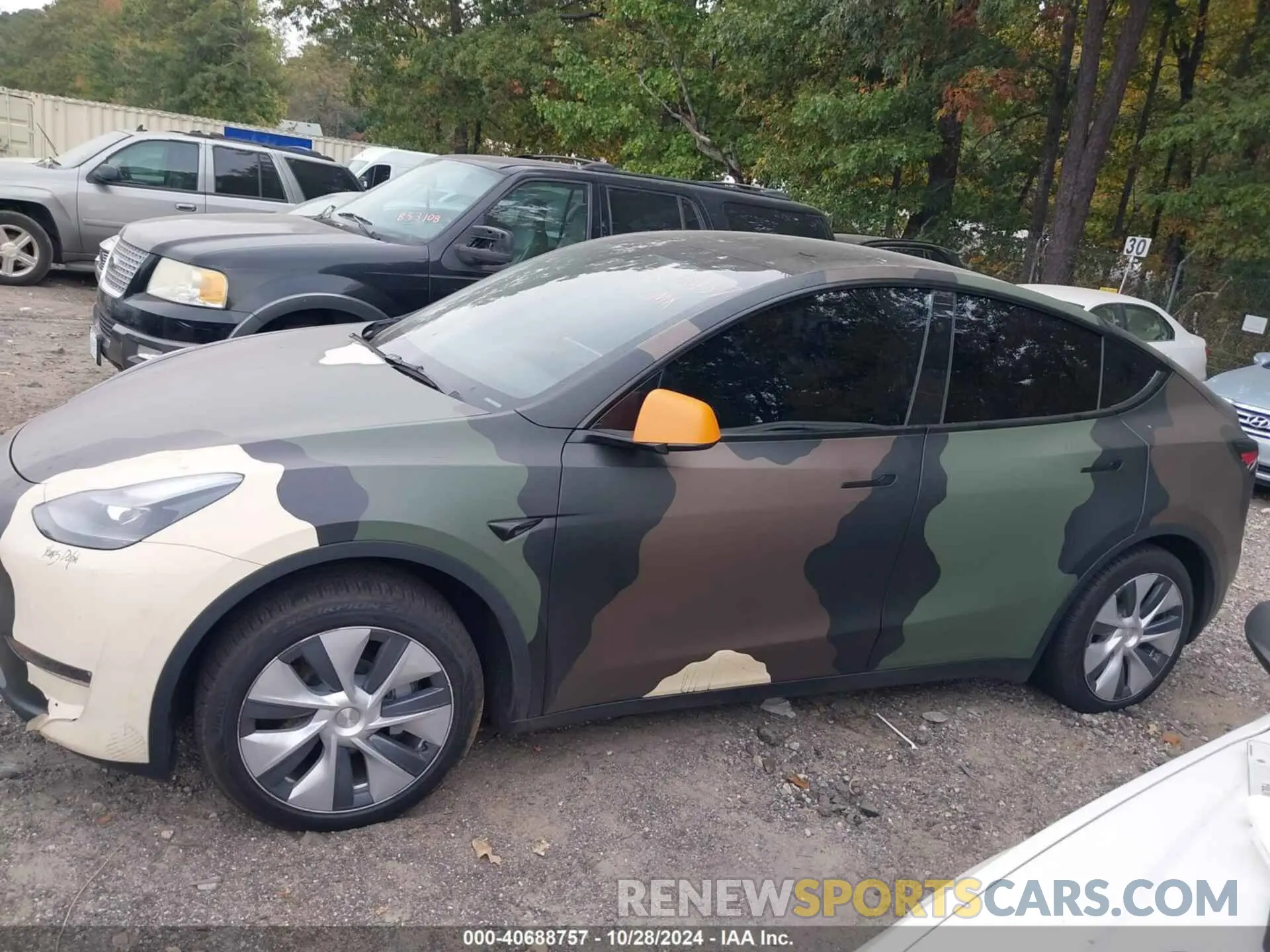 14 Photograph of a damaged car 7SAYGDEE4PA178726 TESLA MODEL Y 2023