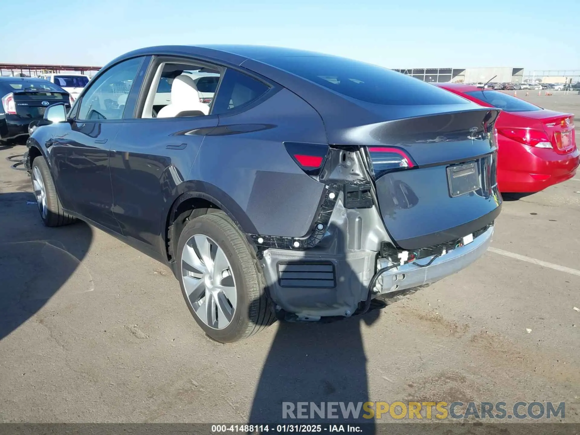 3 Photograph of a damaged car 7SAYGDEE4PA181013 TESLA MODEL Y 2023