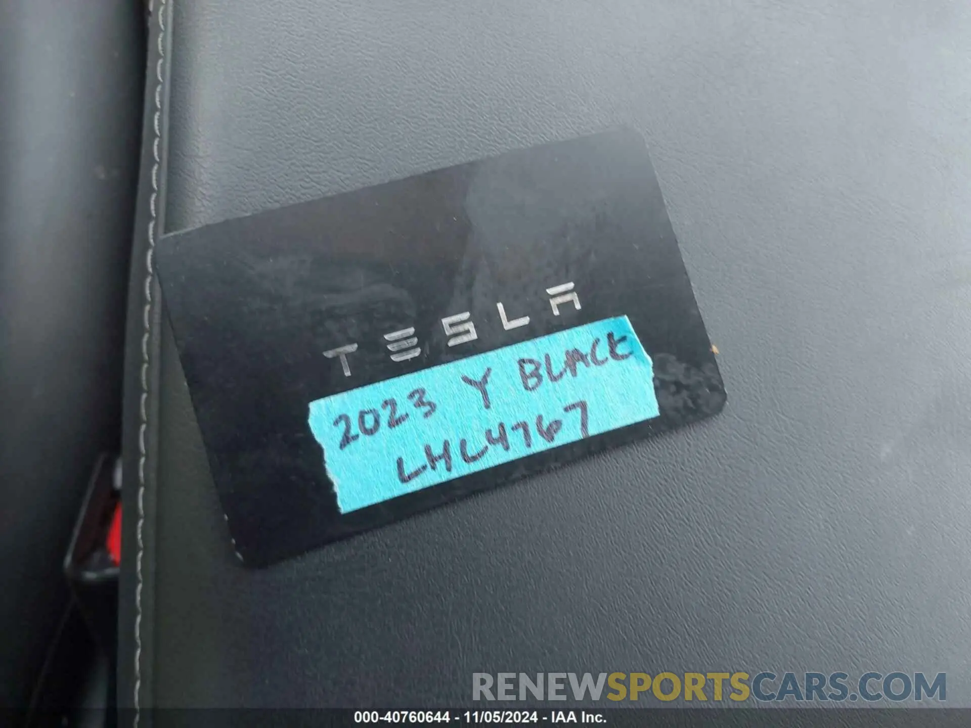 11 Photograph of a damaged car 7SAYGDEE4PA185160 TESLA MODEL Y 2023