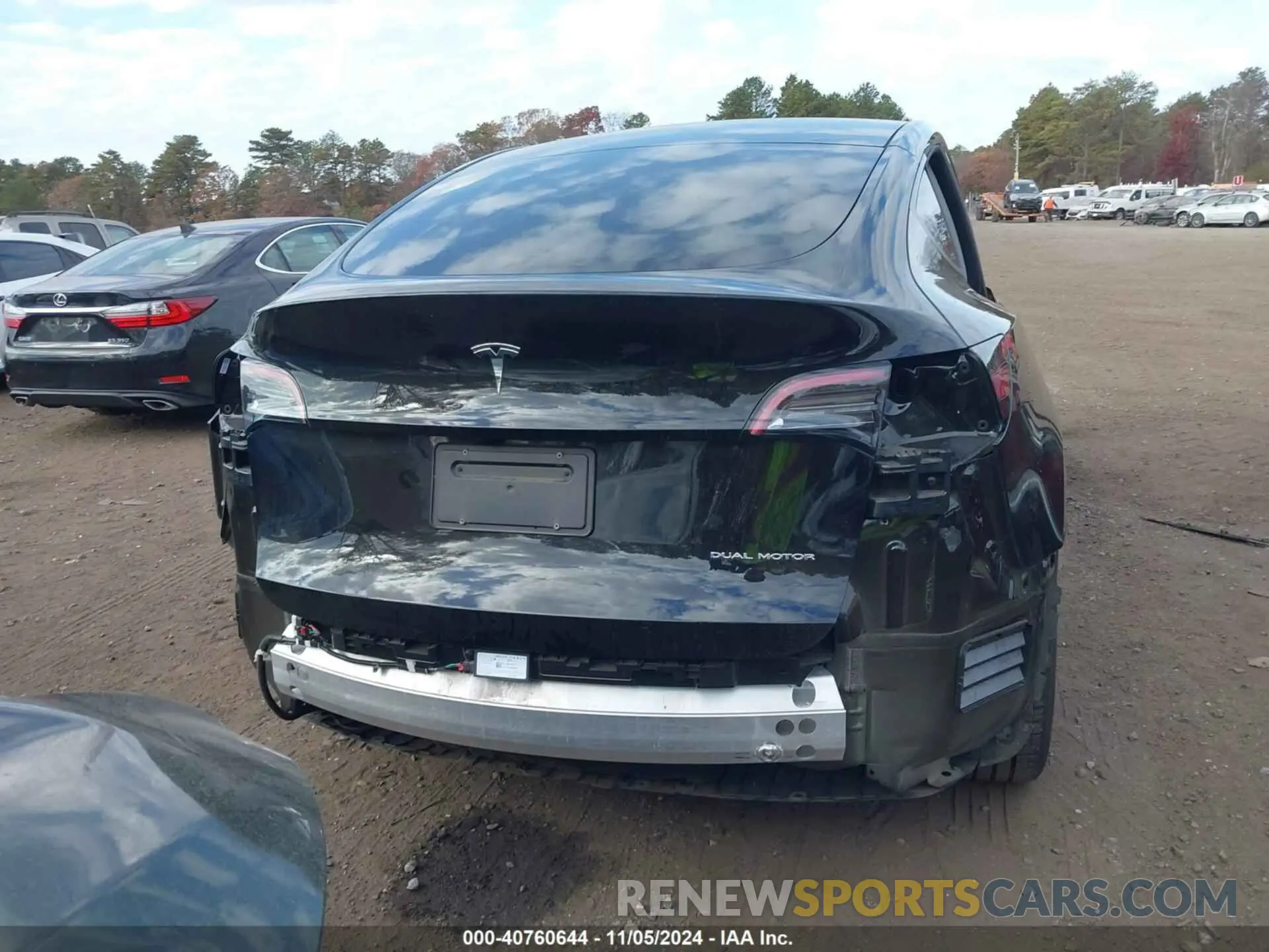 16 Photograph of a damaged car 7SAYGDEE4PA185160 TESLA MODEL Y 2023