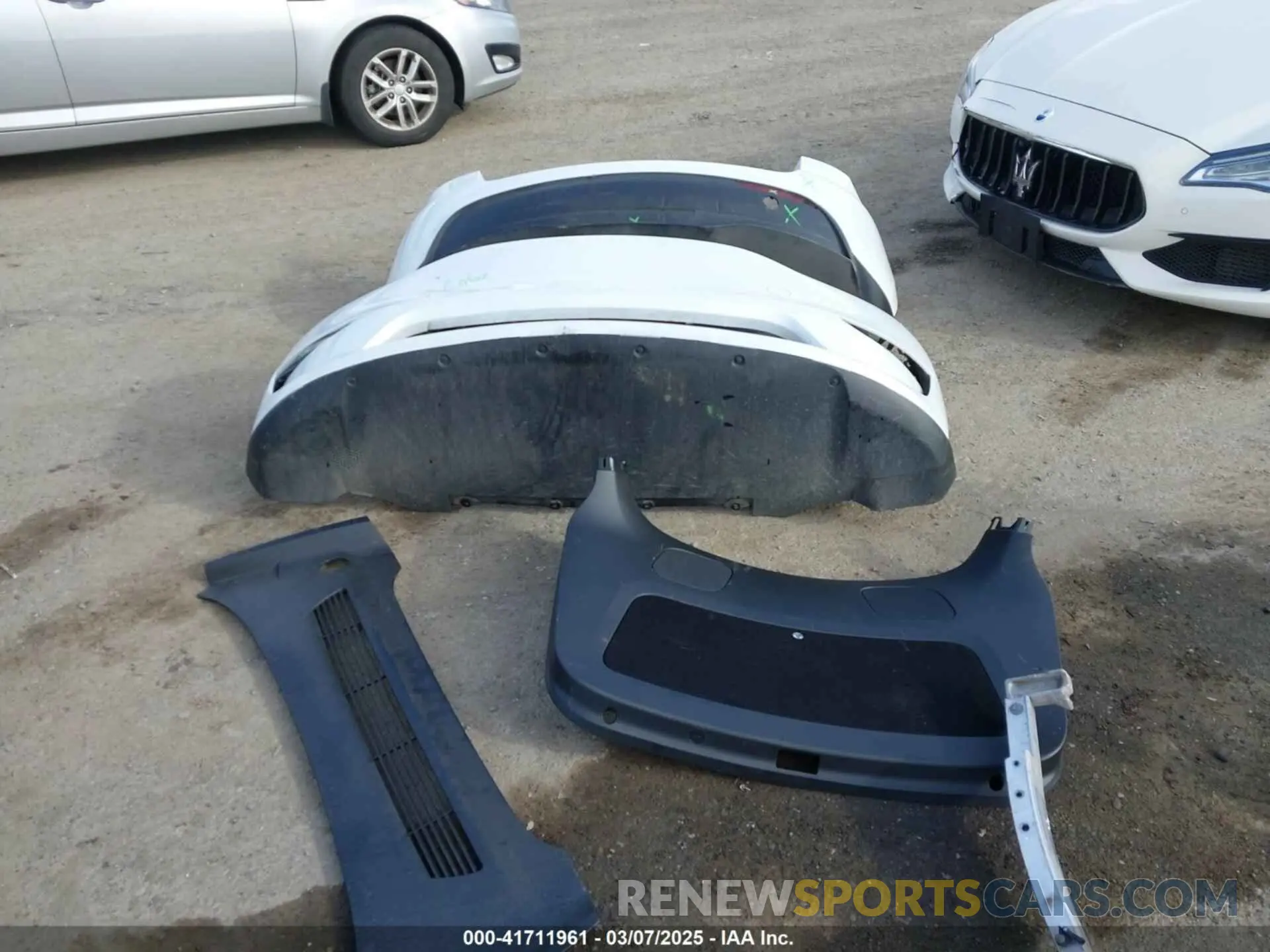 12 Фотография поврежденного автомобиля 7SAYGDEE4PF606636 TESLA MODEL Y 2023
