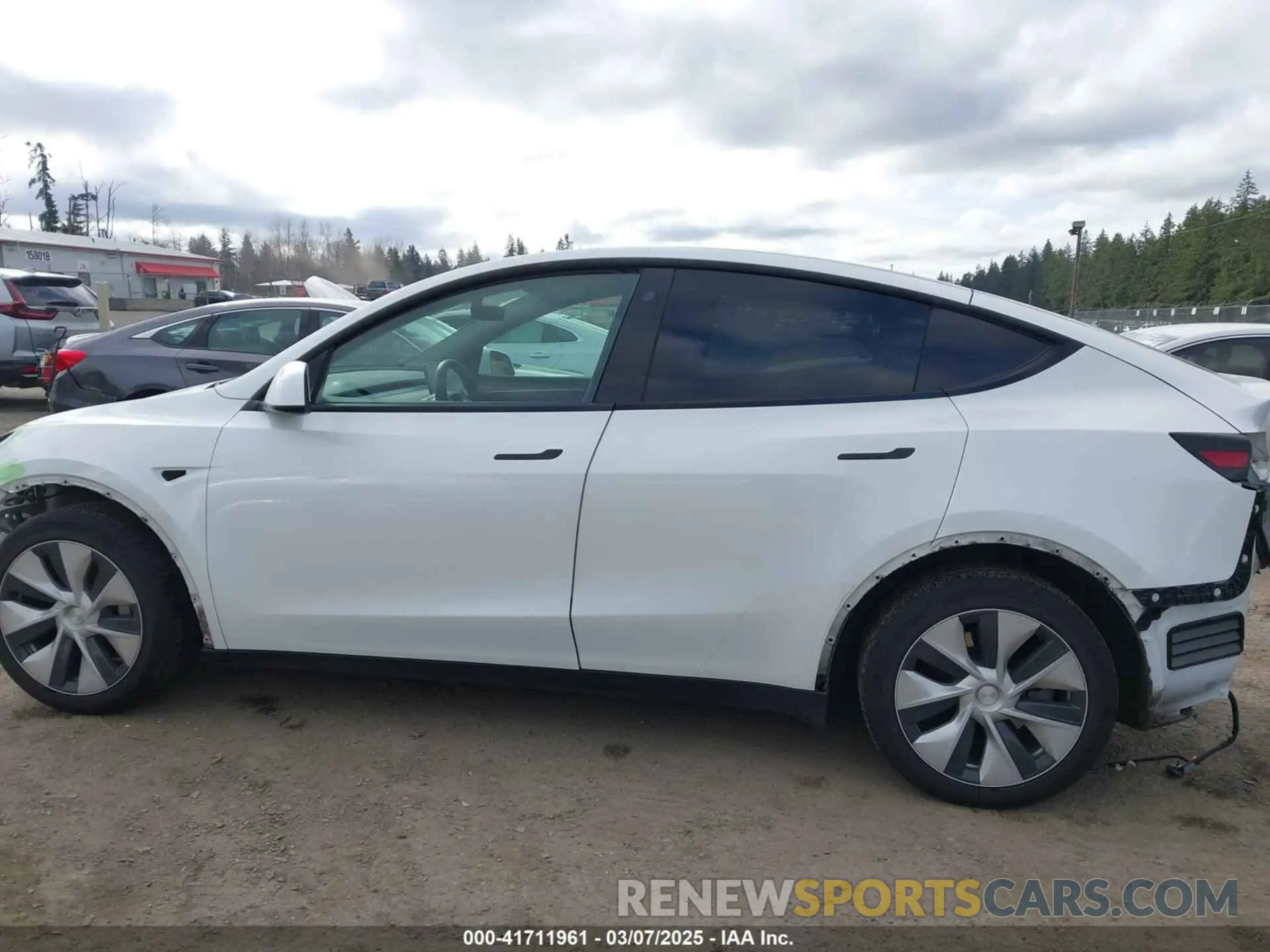 15 Фотография поврежденного автомобиля 7SAYGDEE4PF606636 TESLA MODEL Y 2023