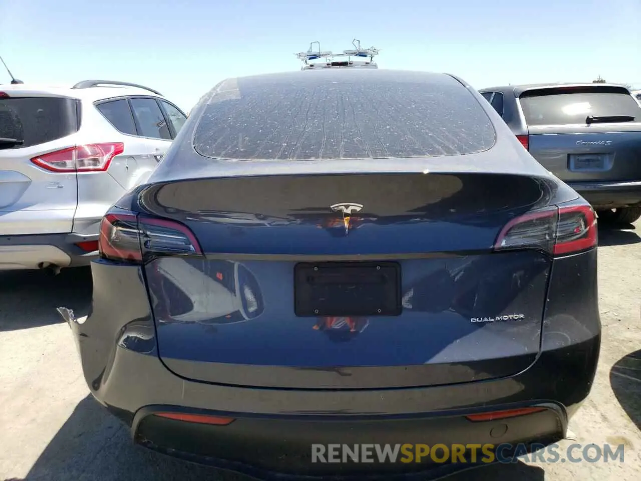 6 Photograph of a damaged car 7SAYGDEE4PF624599 TESLA MODEL Y 2023