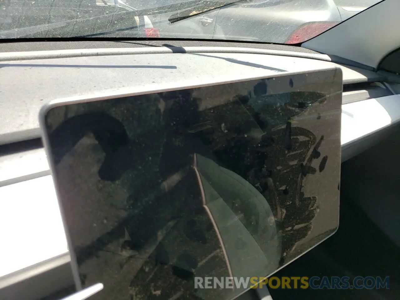 9 Photograph of a damaged car 7SAYGDEE4PF624599 TESLA MODEL Y 2023