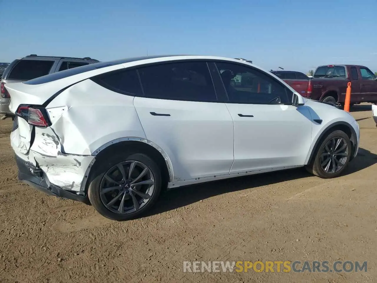 3 Photograph of a damaged car 7SAYGDEE4PF663581 TESLA MODEL Y 2023