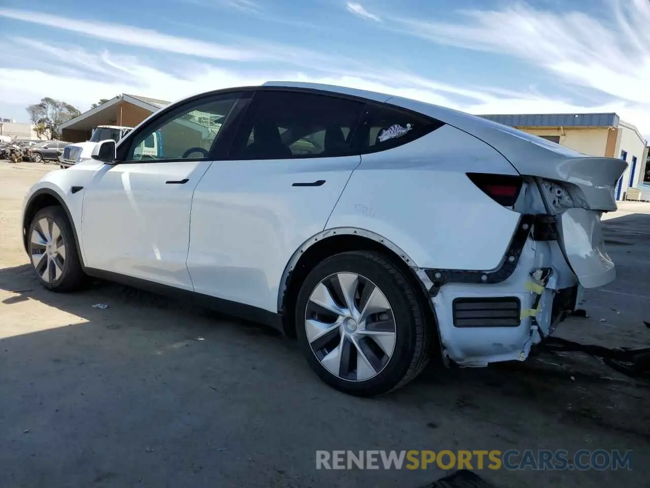 2 Фотография поврежденного автомобиля 7SAYGDEE4PF687251 TESLA MODEL Y 2023