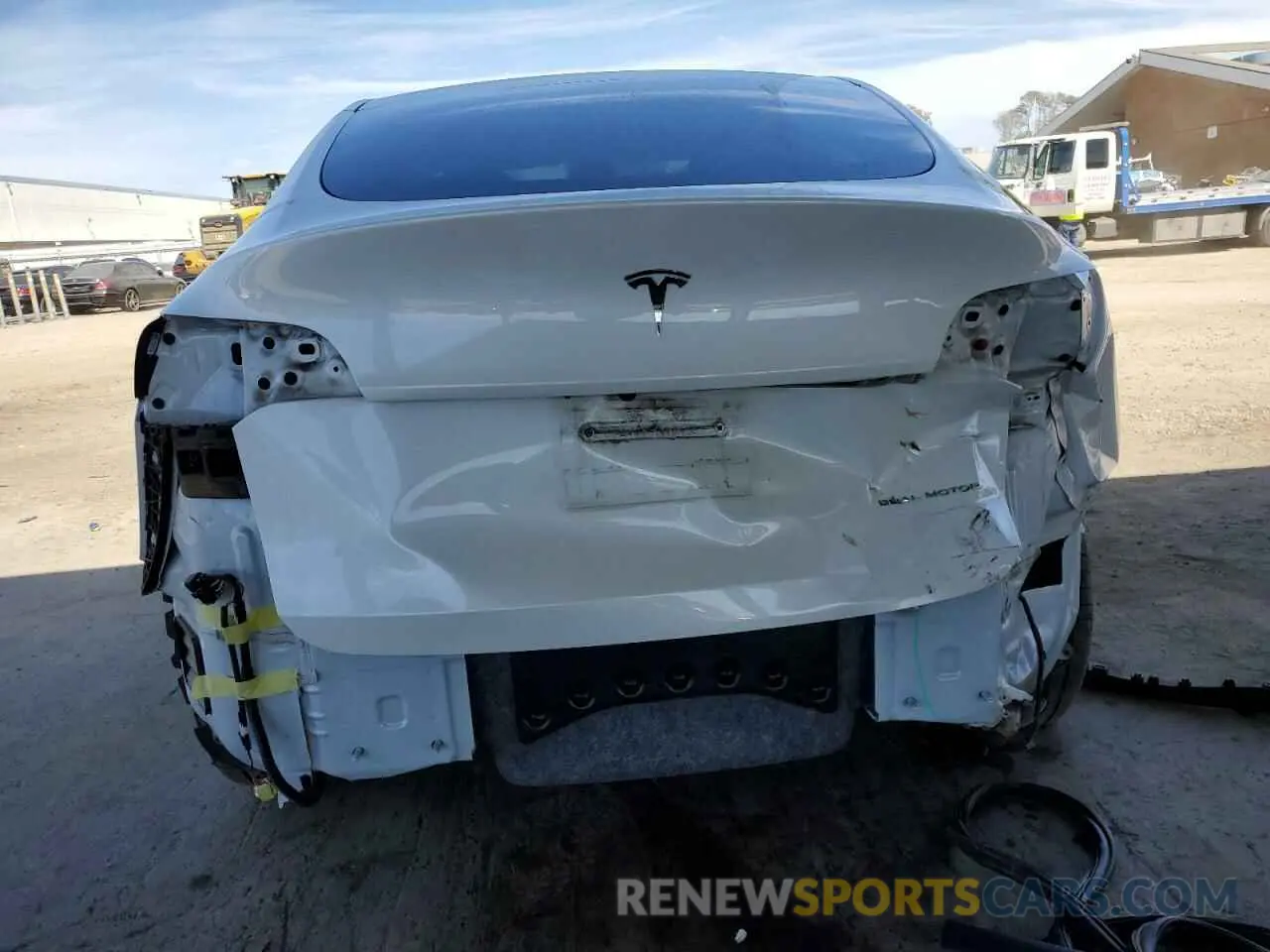 6 Фотография поврежденного автомобиля 7SAYGDEE4PF687251 TESLA MODEL Y 2023
