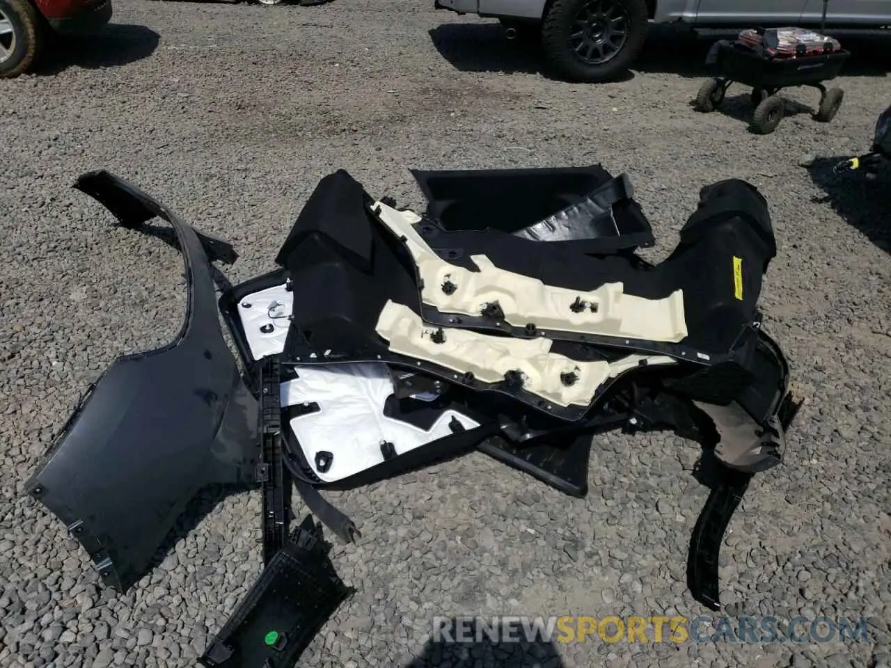 13 Photograph of a damaged car 7SAYGDEE4PF690800 TESLA MODEL Y 2023