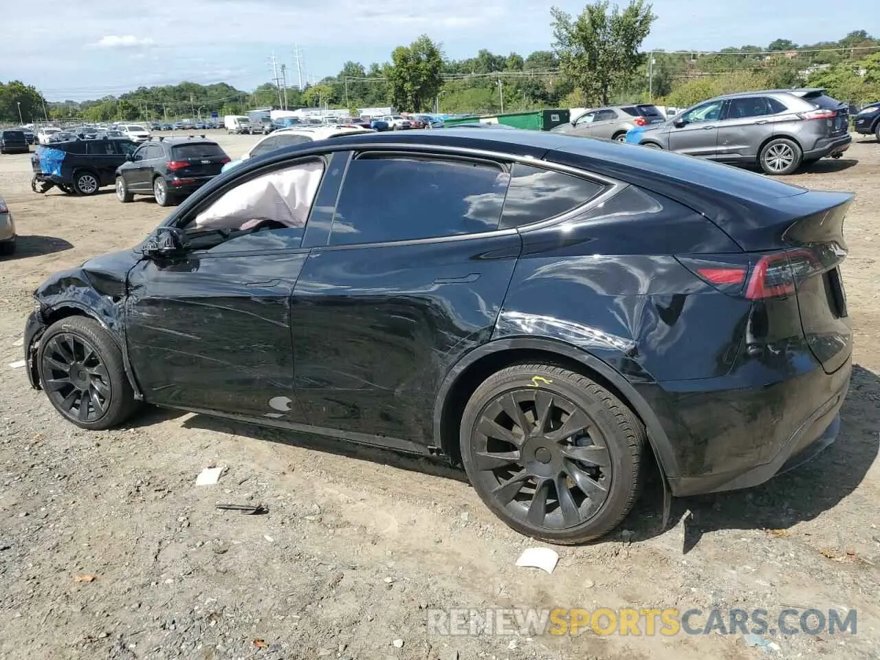 2 Photograph of a damaged car 7SAYGDEE4PF691672 TESLA MODEL Y 2023