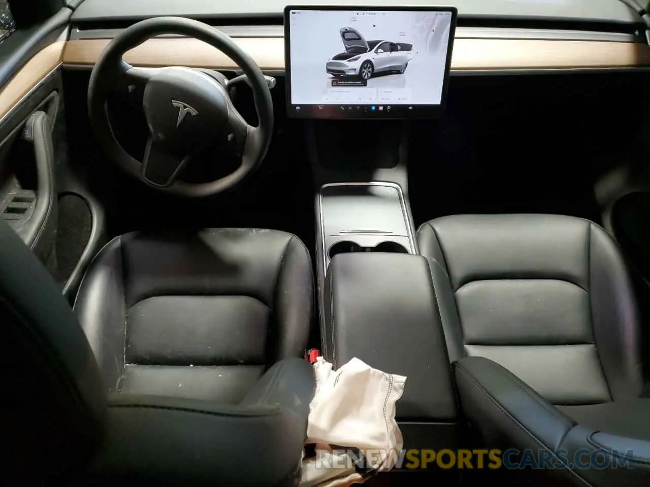 8 Photograph of a damaged car 7SAYGDEE4PF755595 TESLA MODEL Y 2023
