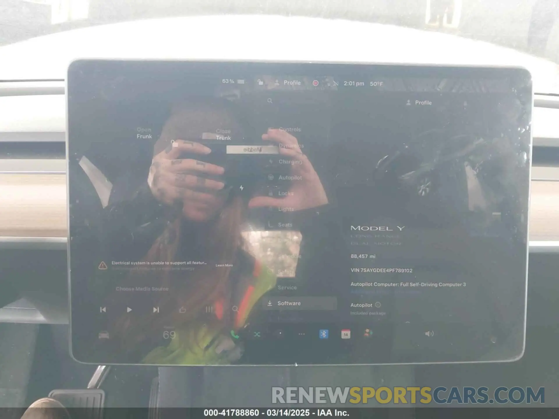 7 Photograph of a damaged car 7SAYGDEE4PF789102 TESLA MODEL Y 2023