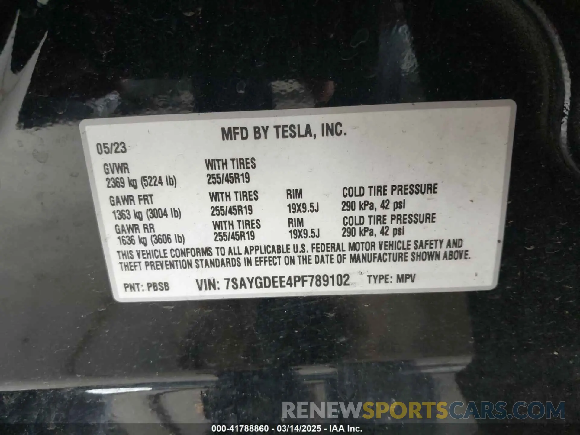 9 Photograph of a damaged car 7SAYGDEE4PF789102 TESLA MODEL Y 2023