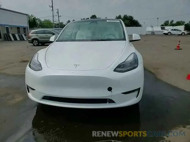 13 Photograph of a damaged car 7SAYGDEE4PF796065 TESLA MODEL Y 2023