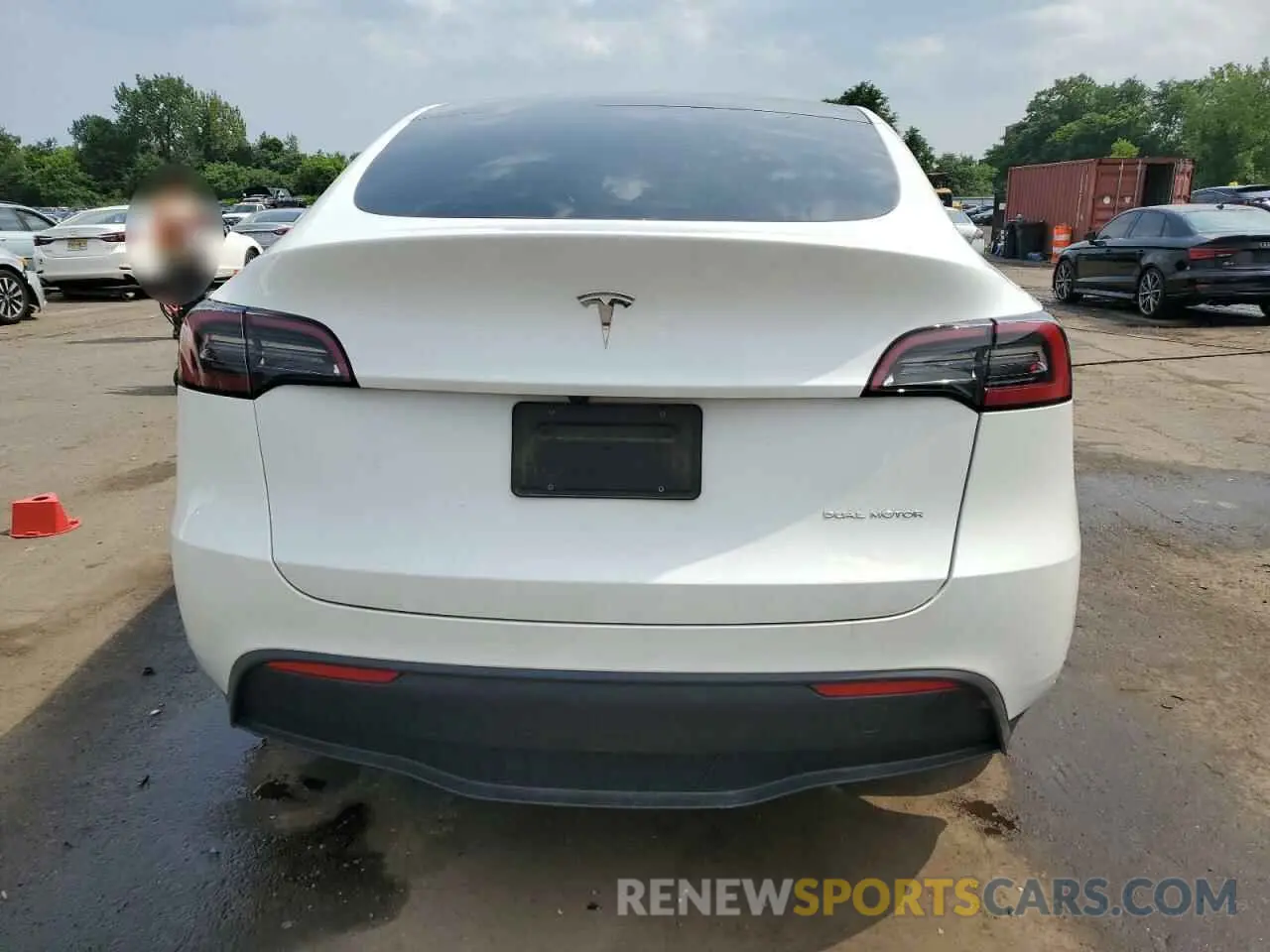 6 Photograph of a damaged car 7SAYGDEE4PF796065 TESLA MODEL Y 2023