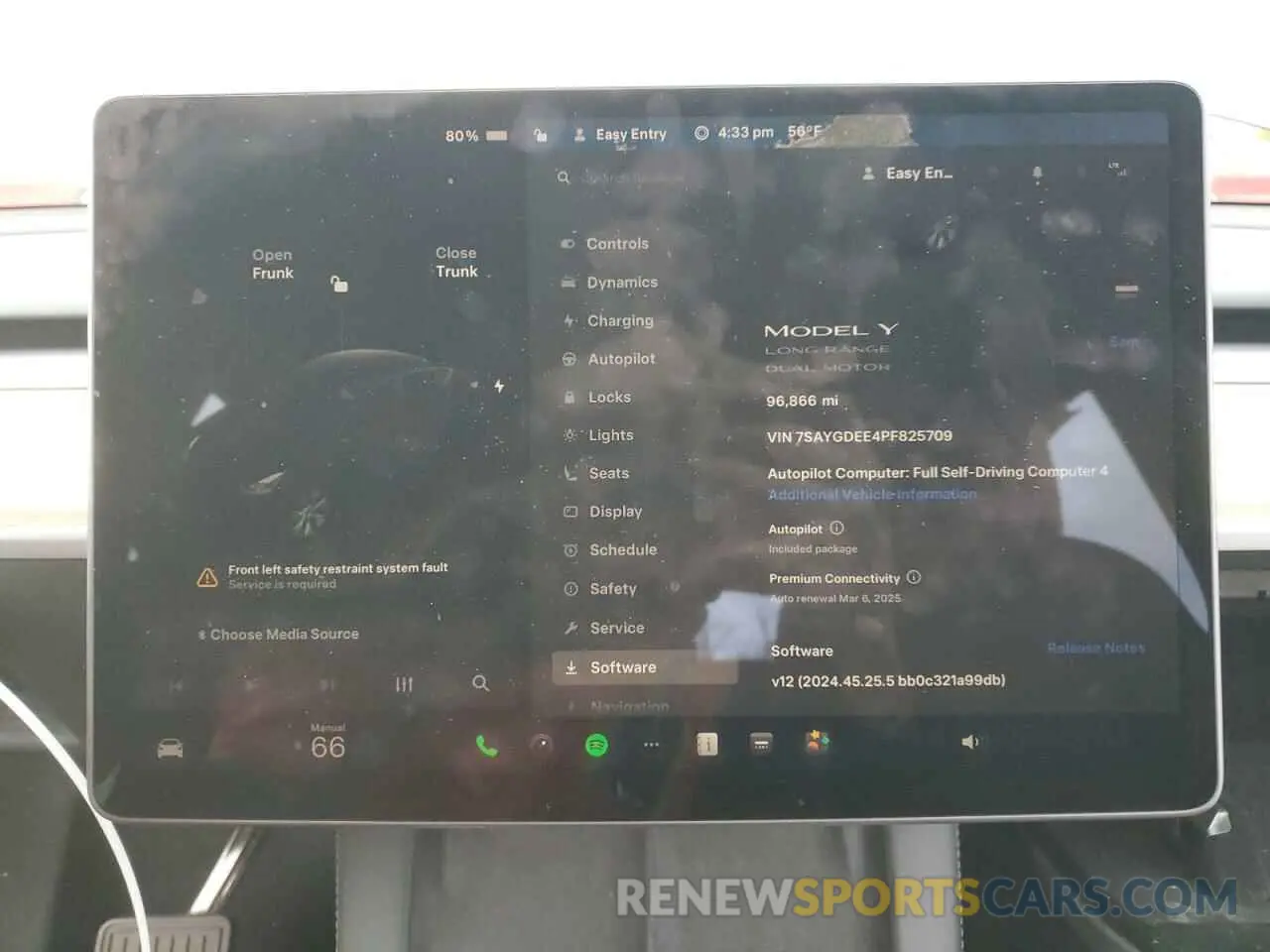 9 Photograph of a damaged car 7SAYGDEE4PF825709 TESLA MODEL Y 2023