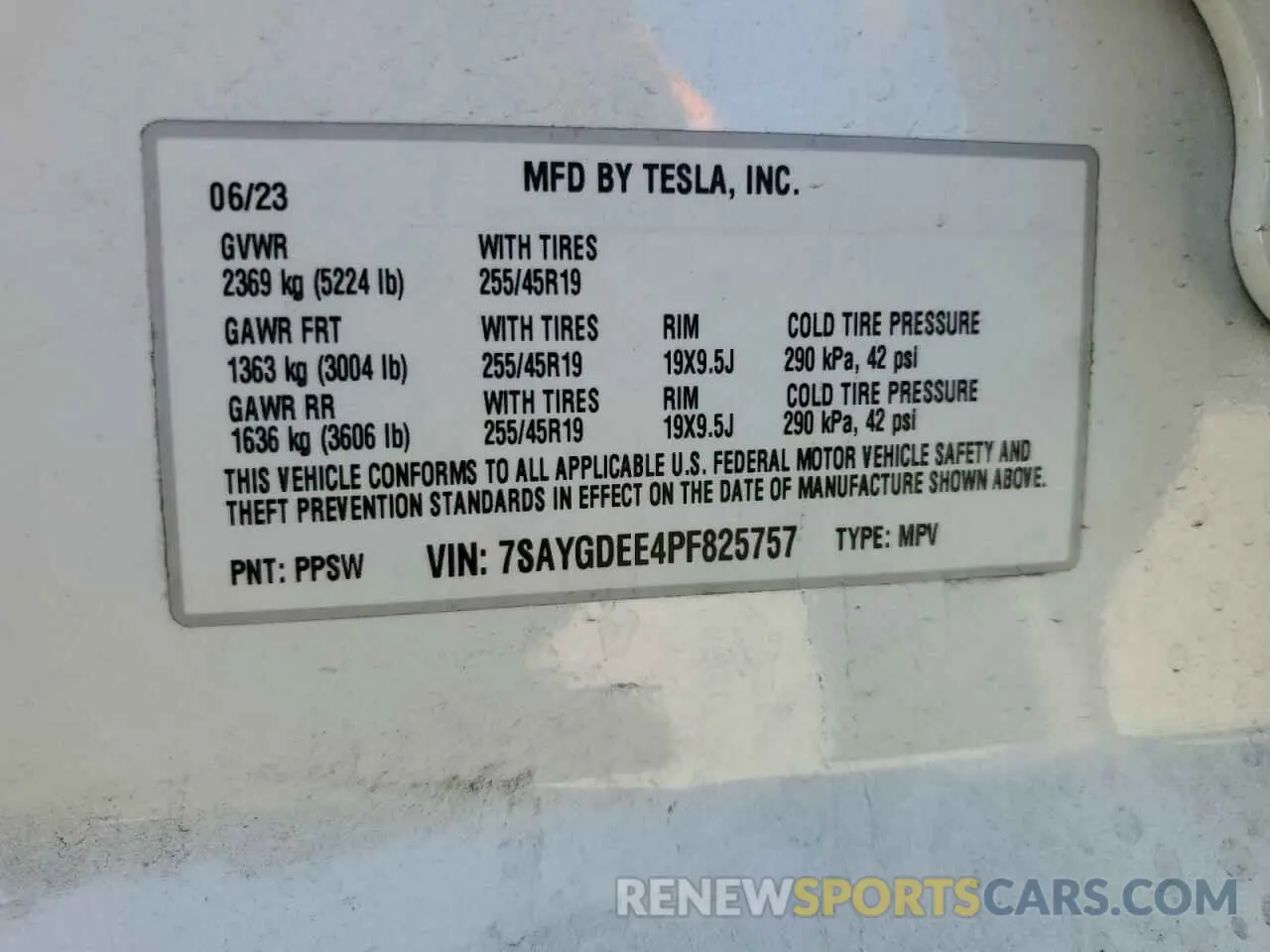 12 Photograph of a damaged car 7SAYGDEE4PF825757 TESLA MODEL Y 2023