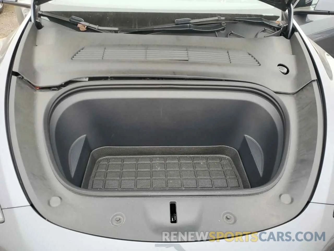 11 Photograph of a damaged car 7SAYGDEE4PF879446 TESLA MODEL Y 2023