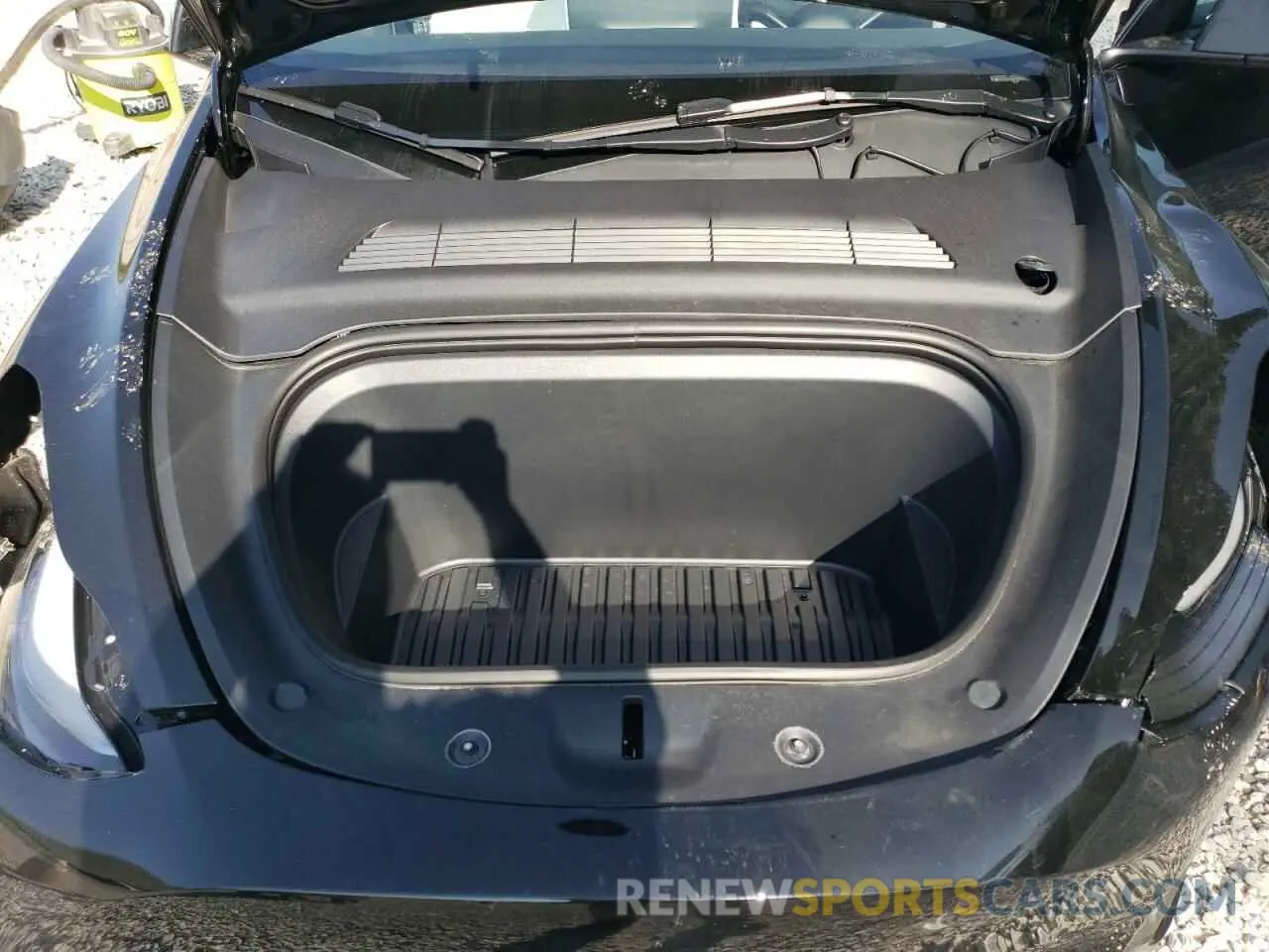 11 Photograph of a damaged car 7SAYGDEE4PF891600 TESLA MODEL Y 2023