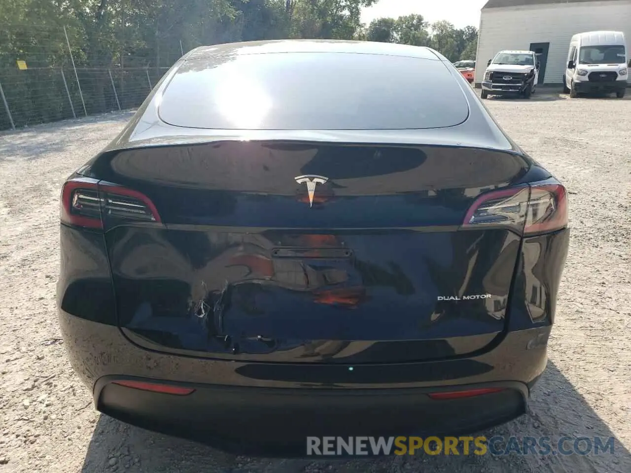 6 Photograph of a damaged car 7SAYGDEE4PF891600 TESLA MODEL Y 2023