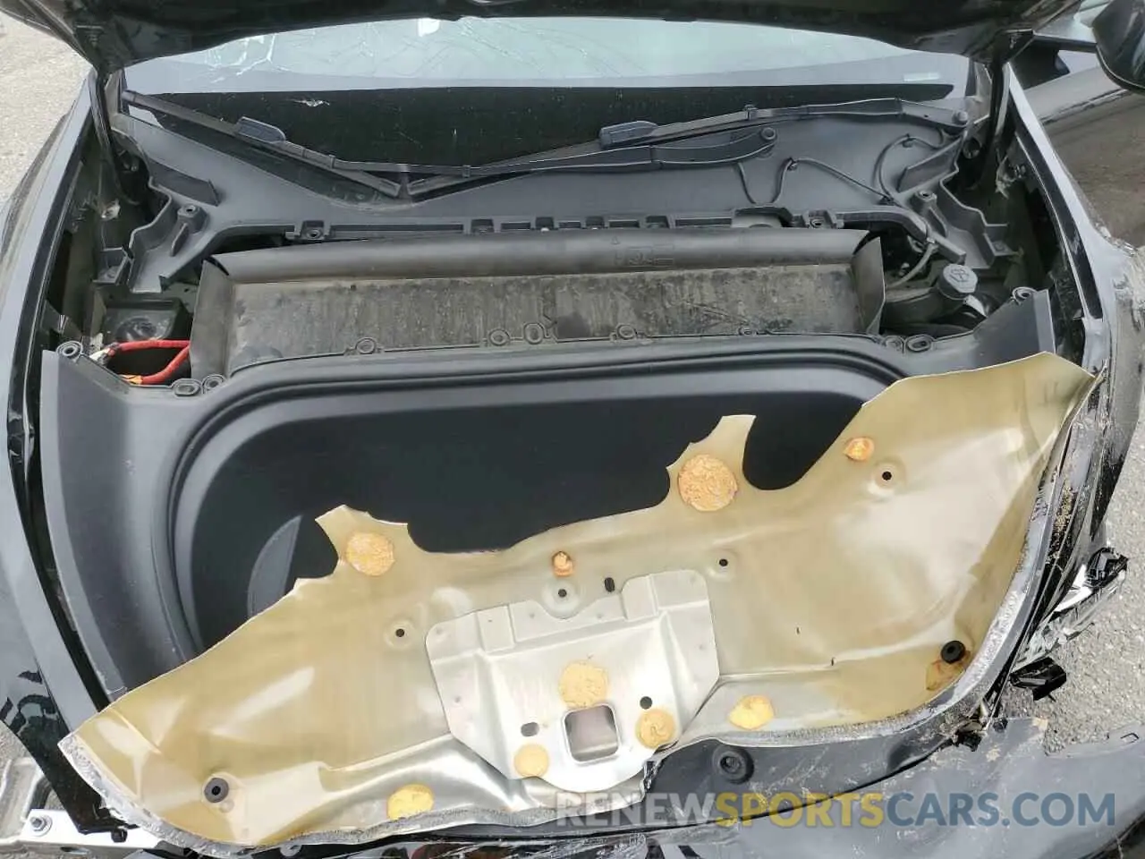 11 Photograph of a damaged car 7SAYGDEE4PF938821 TESLA MODEL Y 2023