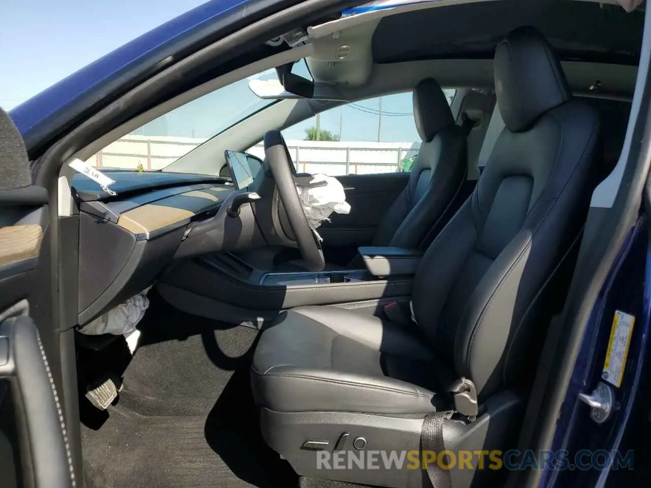 7 Photograph of a damaged car 7SAYGDEE5PA039494 TESLA MODEL Y 2023