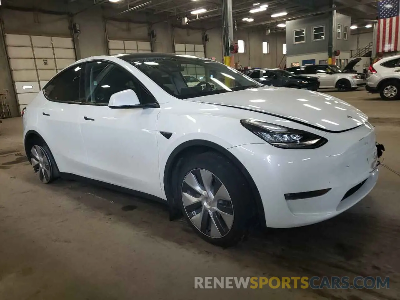 4 Photograph of a damaged car 7SAYGDEE5PA067389 TESLA MODEL Y 2023