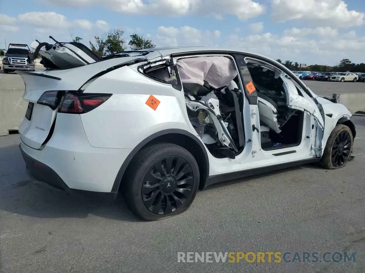 3 Фотография поврежденного автомобиля 7SAYGDEE5PA083009 TESLA MODEL Y 2023