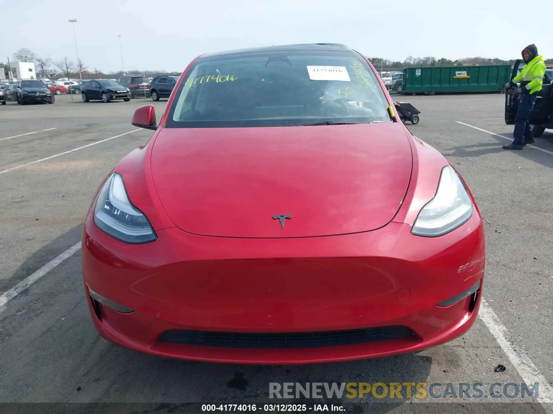 11 Photograph of a damaged car 7SAYGDEE5PA094138 TESLA MODEL Y 2023