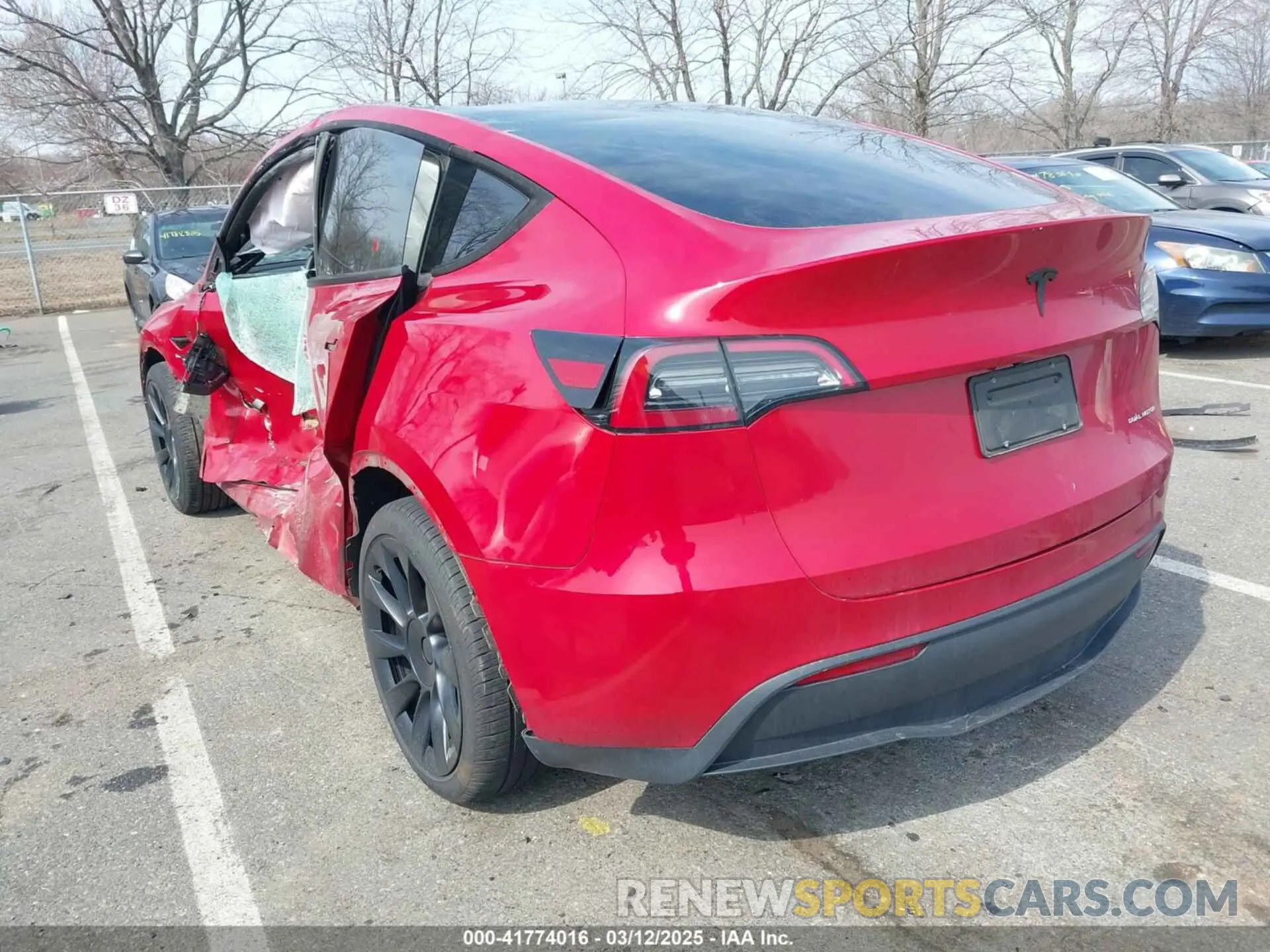 3 Photograph of a damaged car 7SAYGDEE5PA094138 TESLA MODEL Y 2023