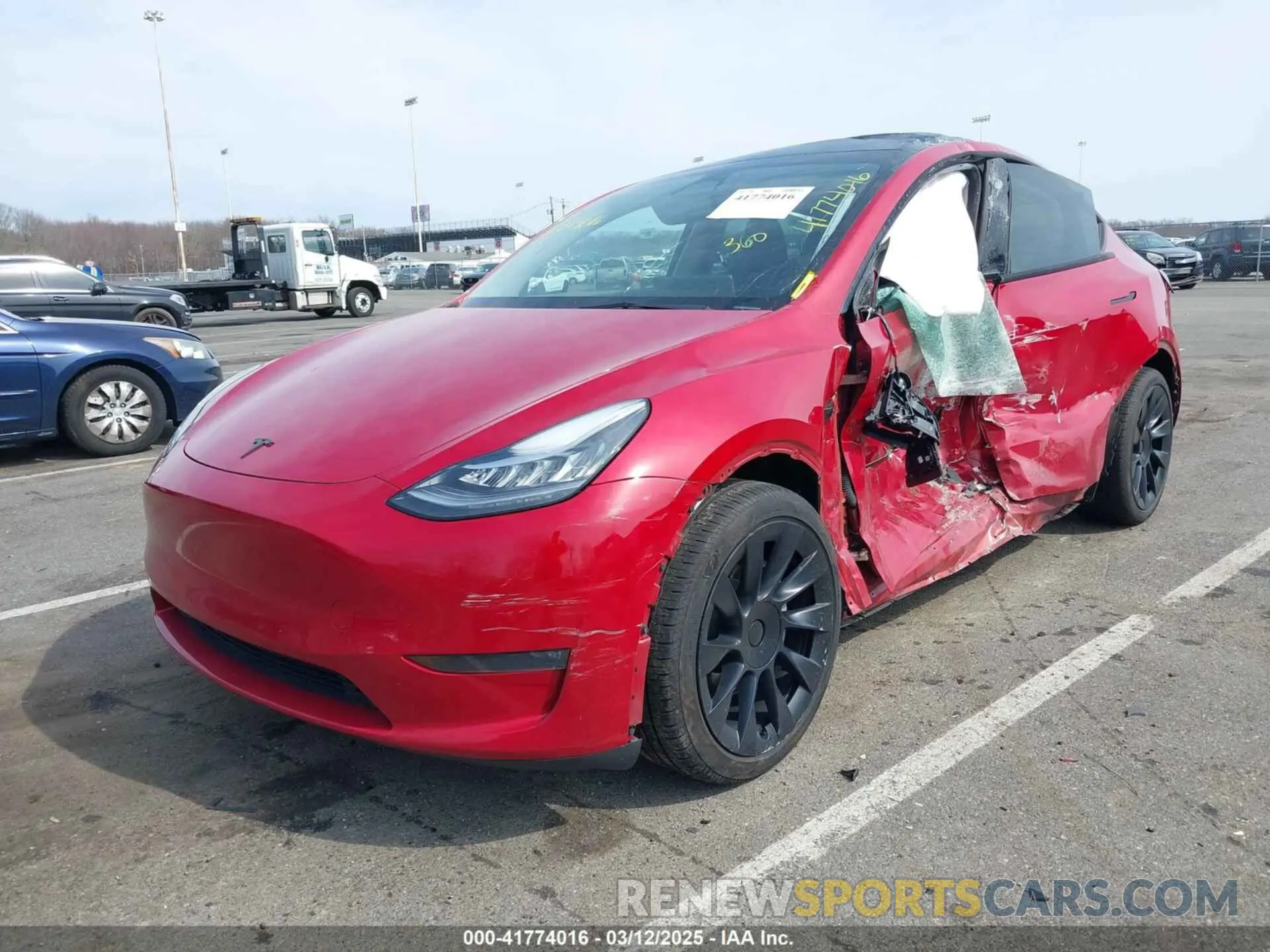 6 Photograph of a damaged car 7SAYGDEE5PA094138 TESLA MODEL Y 2023