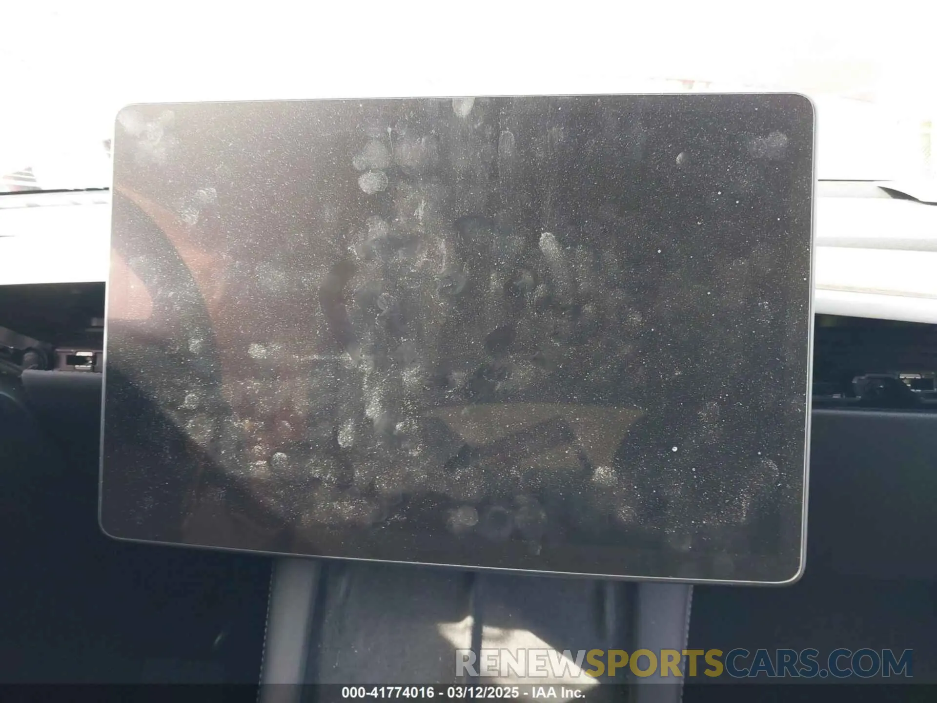7 Photograph of a damaged car 7SAYGDEE5PA094138 TESLA MODEL Y 2023