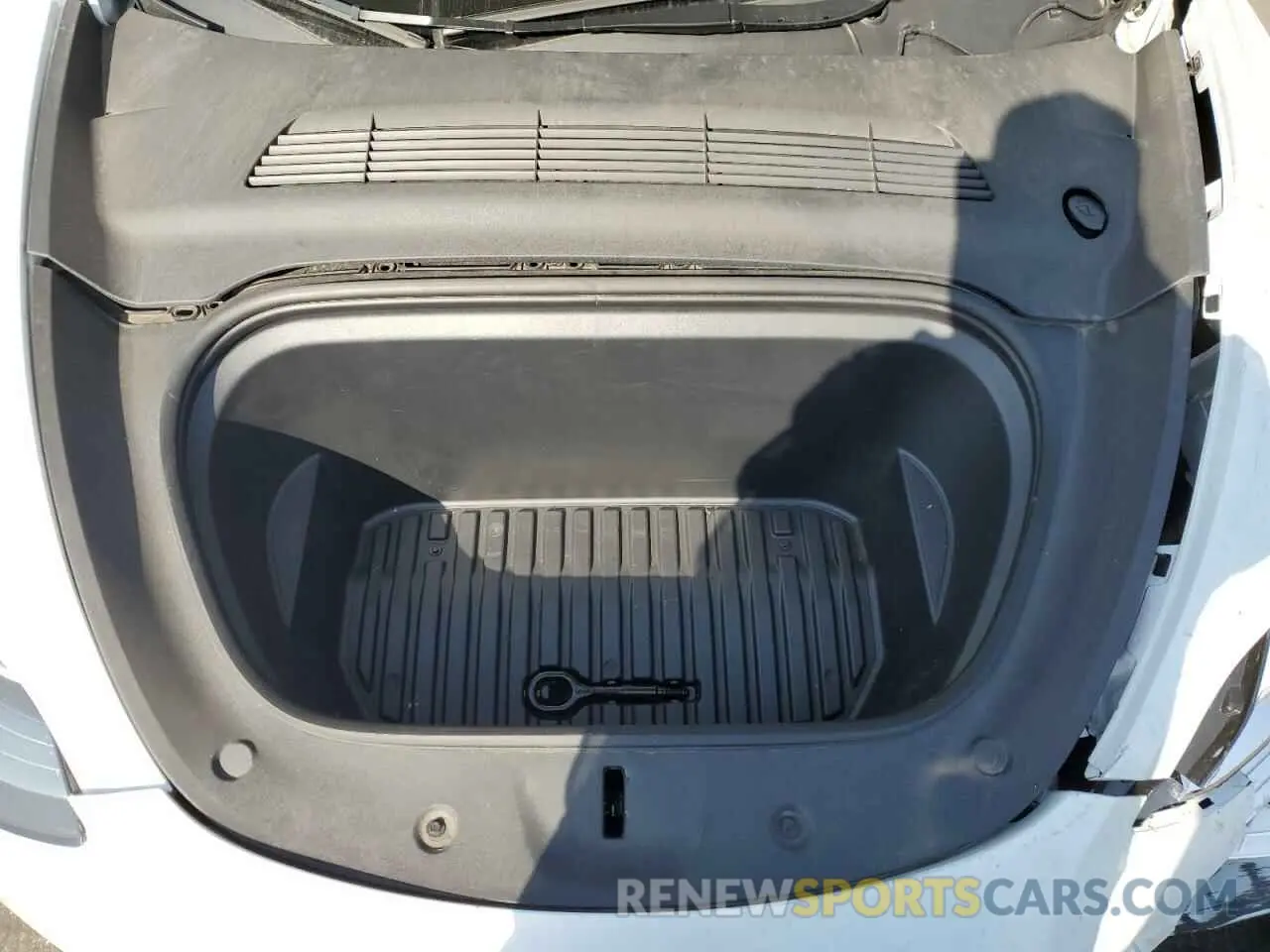 11 Photograph of a damaged car 7SAYGDEE5PA136839 TESLA MODEL Y 2023
