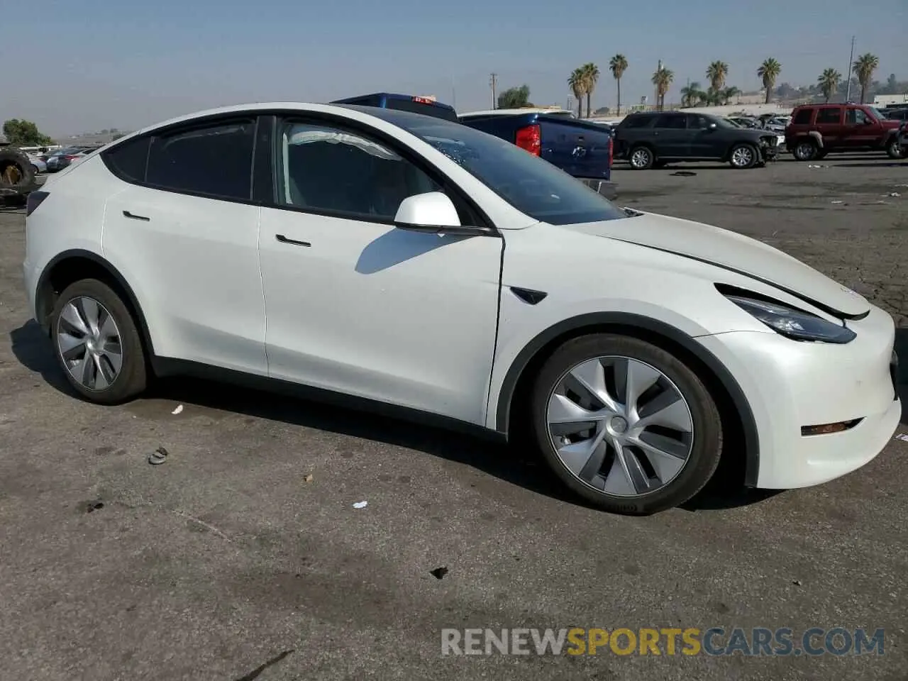 4 Photograph of a damaged car 7SAYGDEE5PA136839 TESLA MODEL Y 2023