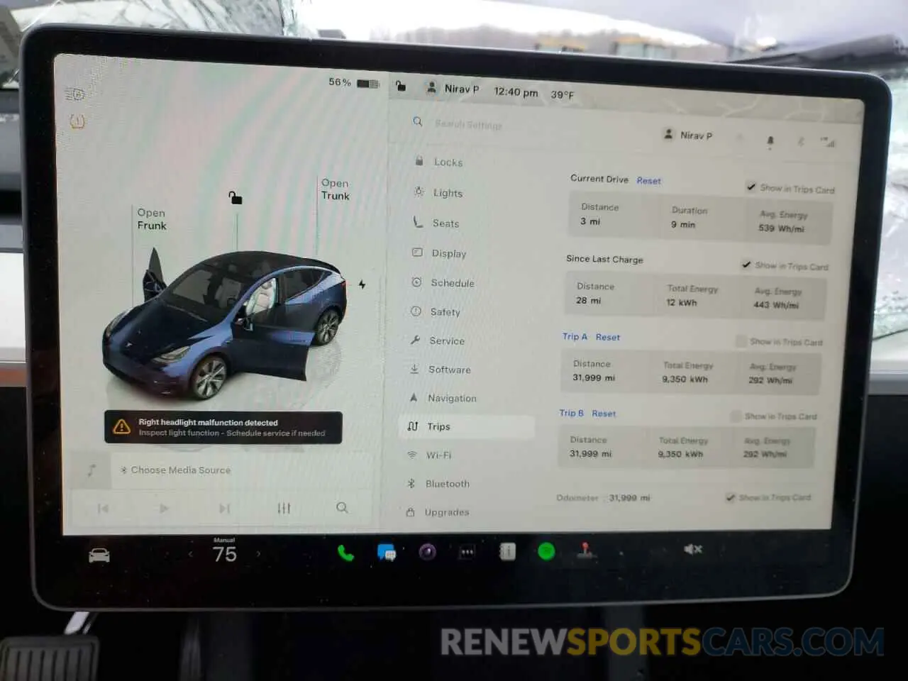 9 Photograph of a damaged car 7SAYGDEE5PA177181 TESLA MODEL Y 2023