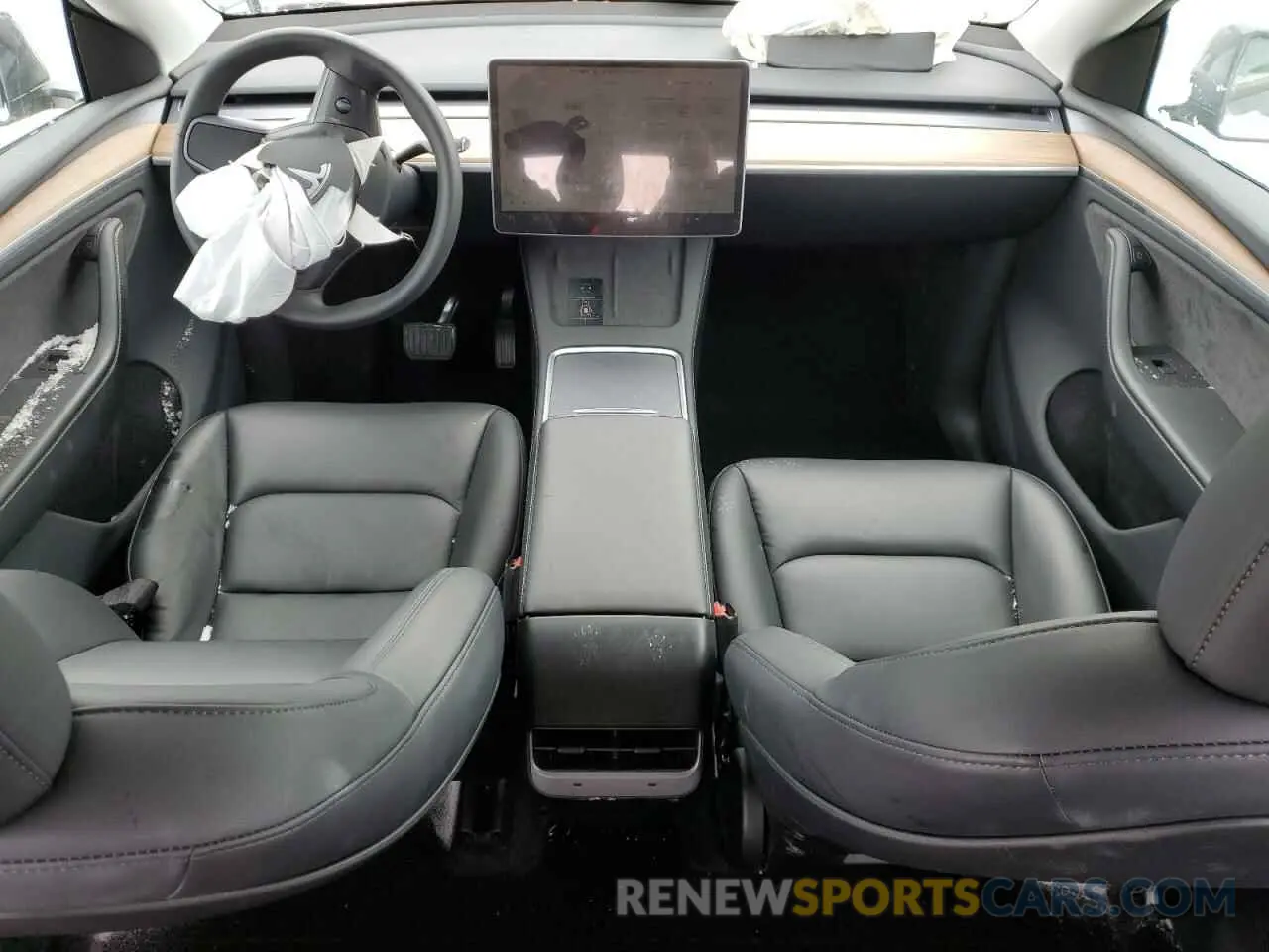 8 Photograph of a damaged car 7SAYGDEE5PA181019 TESLA MODEL Y 2023