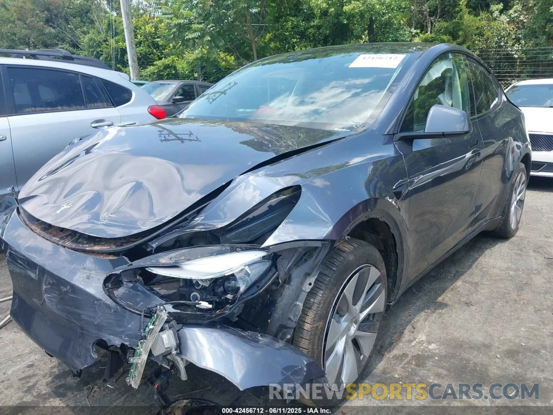 2 Photograph of a damaged car 7SAYGDEE5PA184258 TESLA MODEL Y 2023