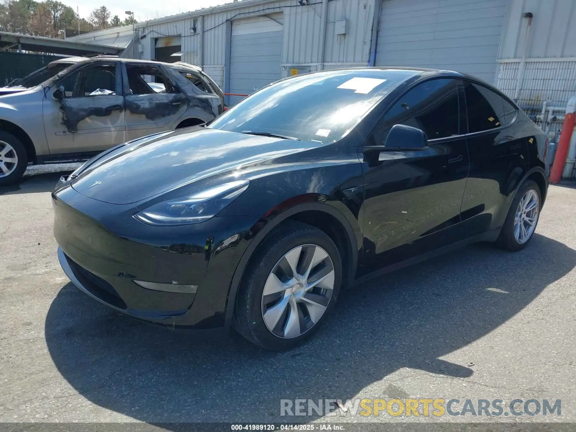 2 Фотография поврежденного автомобиля 7SAYGDEE5PA199763 TESLA MODEL Y 2023