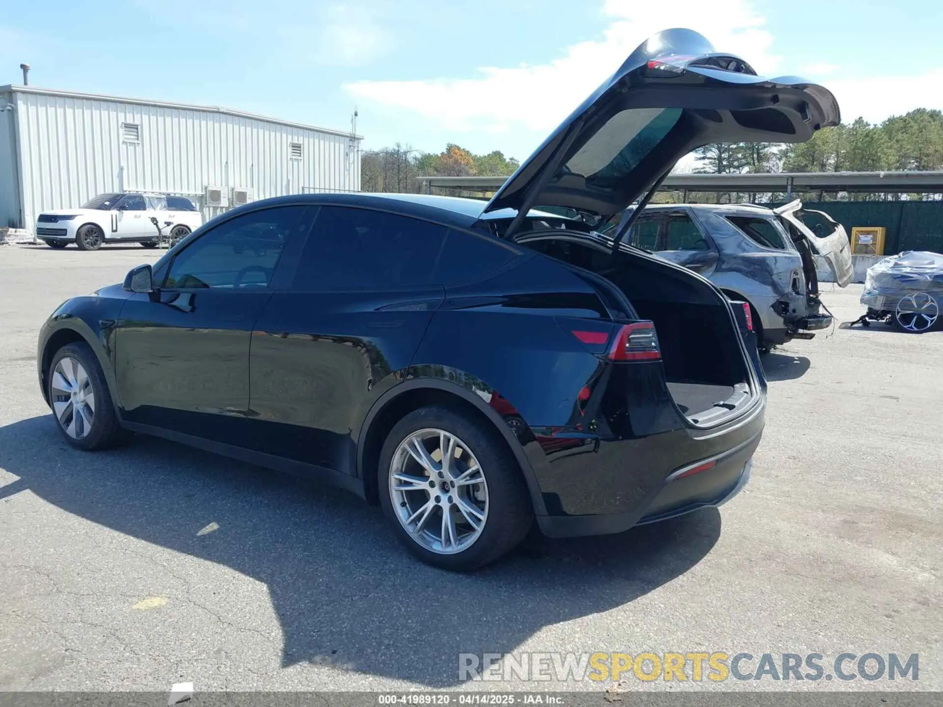 3 Фотография поврежденного автомобиля 7SAYGDEE5PA199763 TESLA MODEL Y 2023