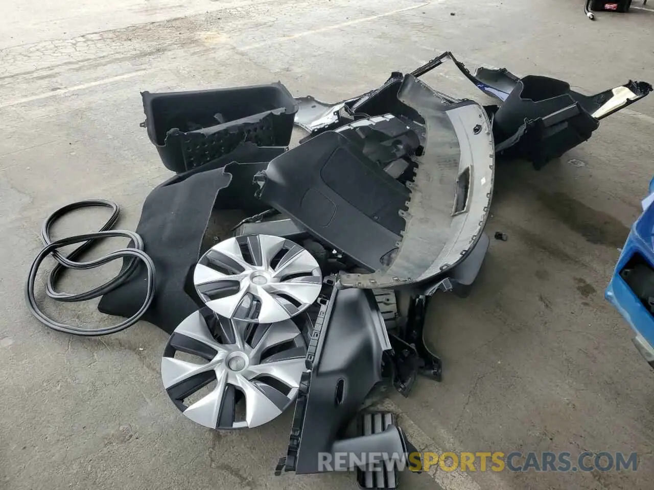 12 Фотография поврежденного автомобиля 7SAYGDEE5PA211779 TESLA MODEL Y 2023