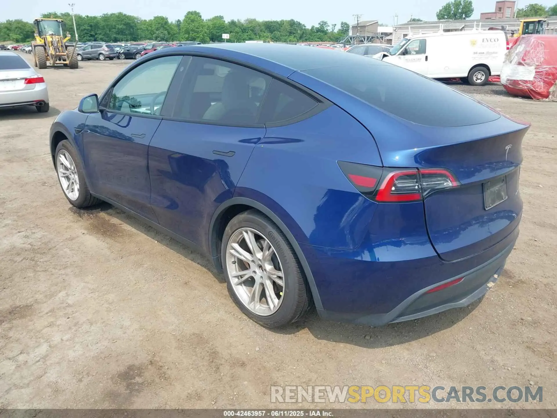 3 Photograph of a damaged car 7SAYGDEE5PF613627 TESLA MODEL Y 2023