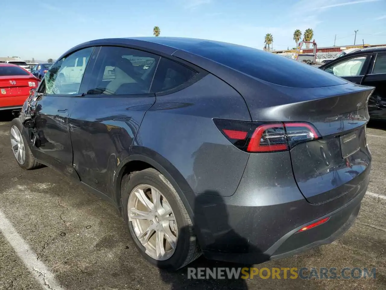 2 Фотография поврежденного автомобиля 7SAYGDEE5PF624028 TESLA MODEL Y 2023