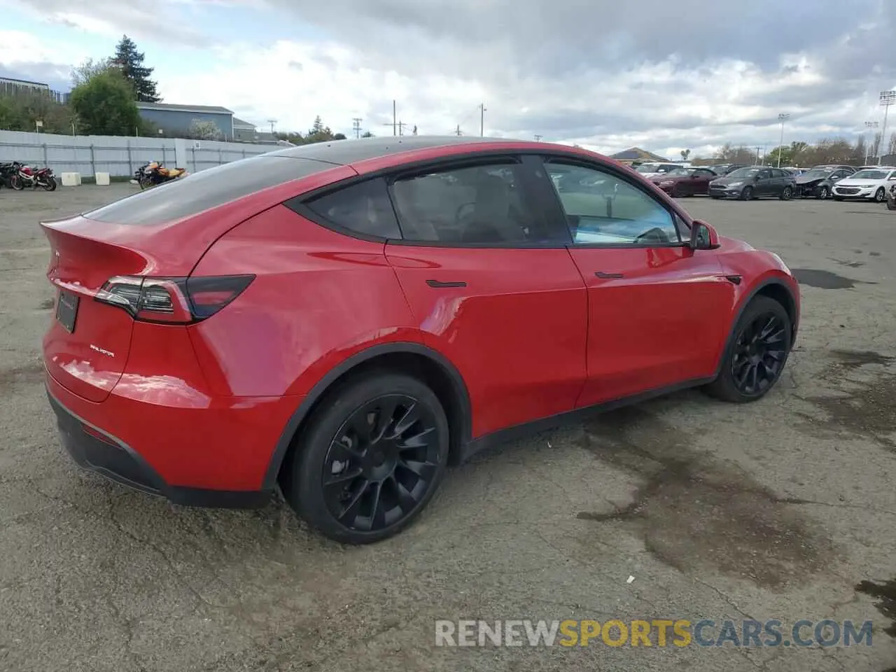 3 Фотография поврежденного автомобиля 7SAYGDEE5PF644778 TESLA MODEL Y 2023