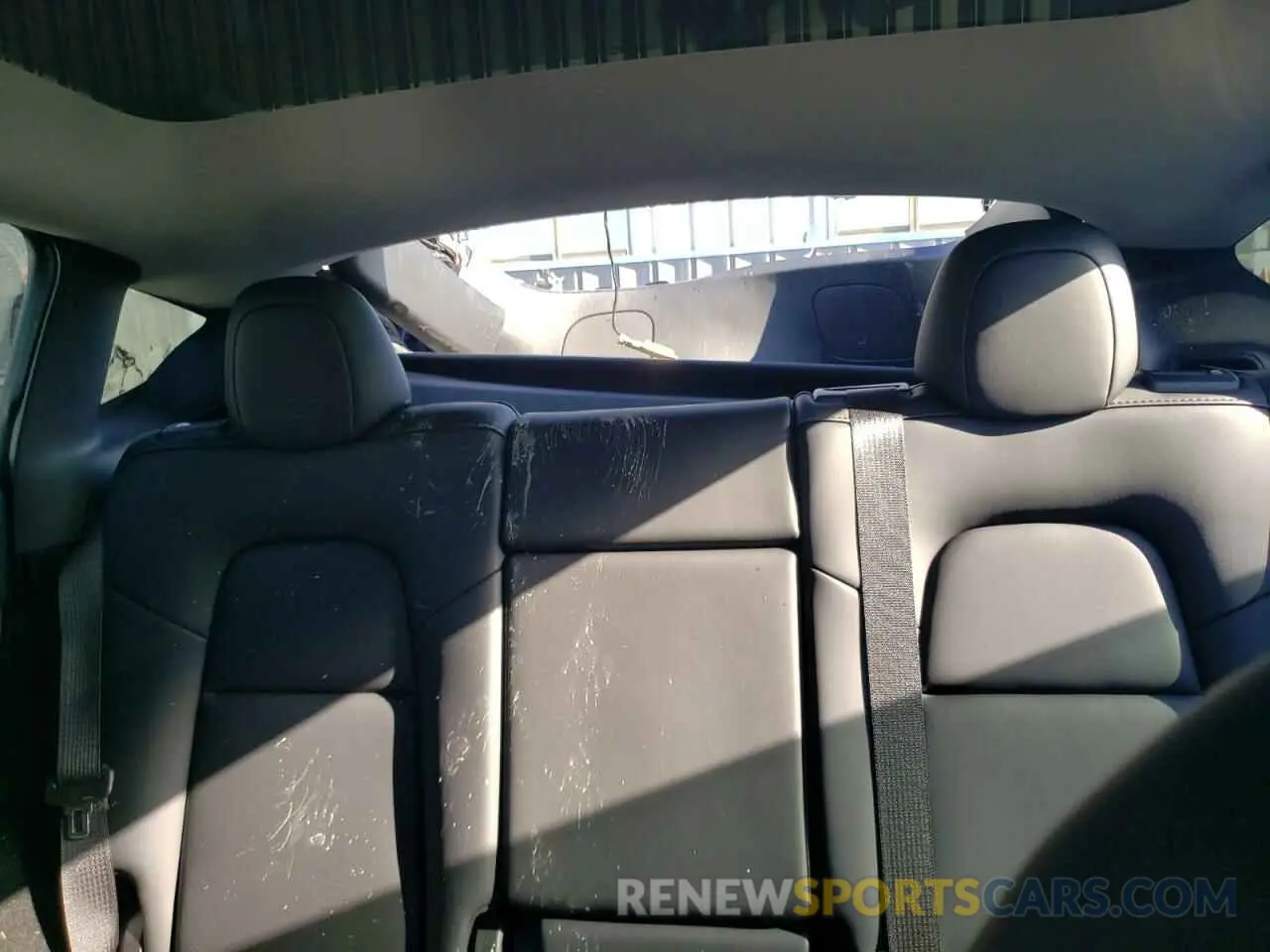 10 Photograph of a damaged car 7SAYGDEE5PF684908 TESLA MODEL Y 2023