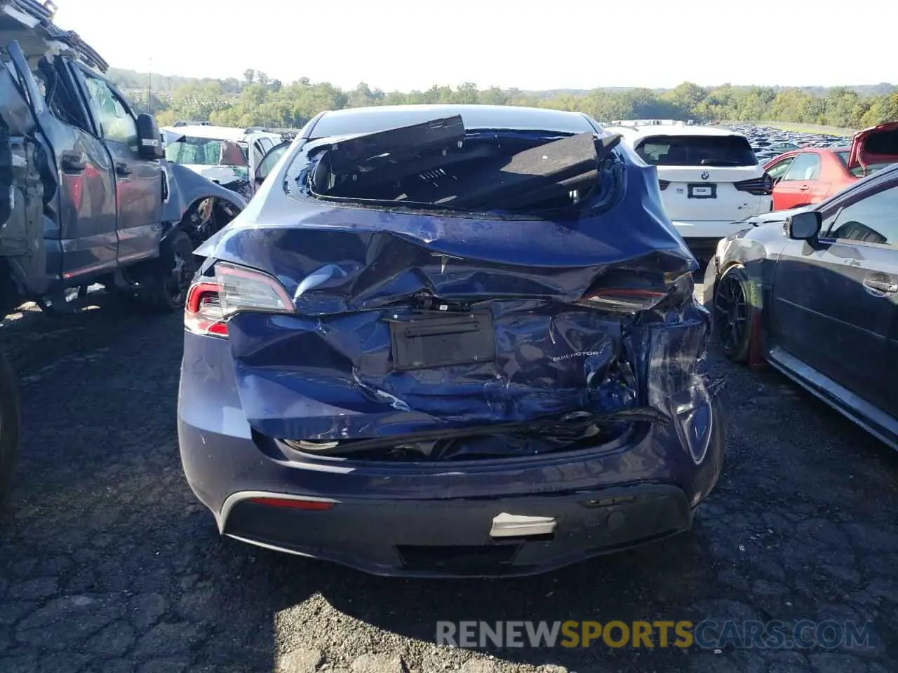 6 Photograph of a damaged car 7SAYGDEE5PF684908 TESLA MODEL Y 2023