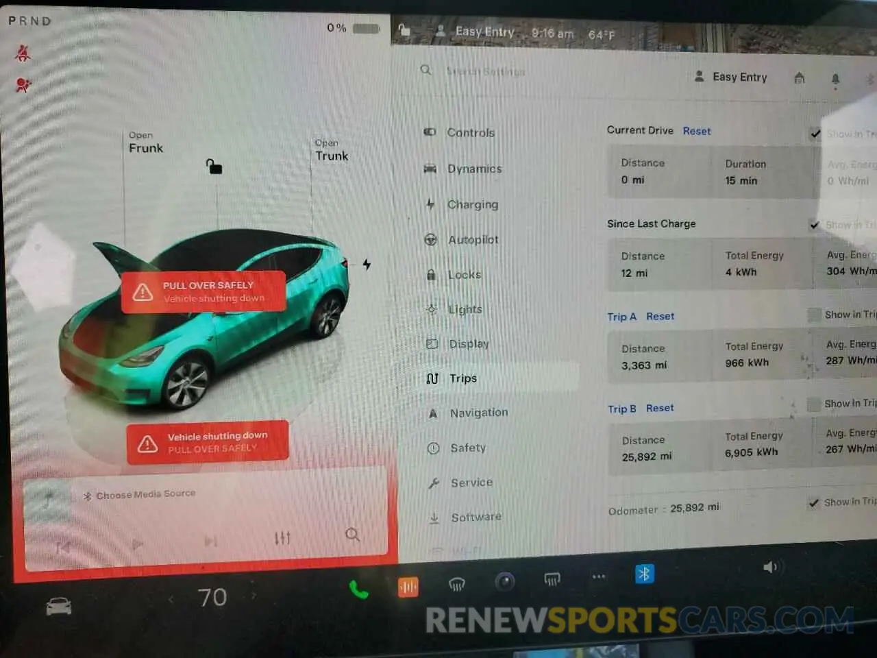 9 Photograph of a damaged car 7SAYGDEE5PF687646 TESLA MODEL Y 2023