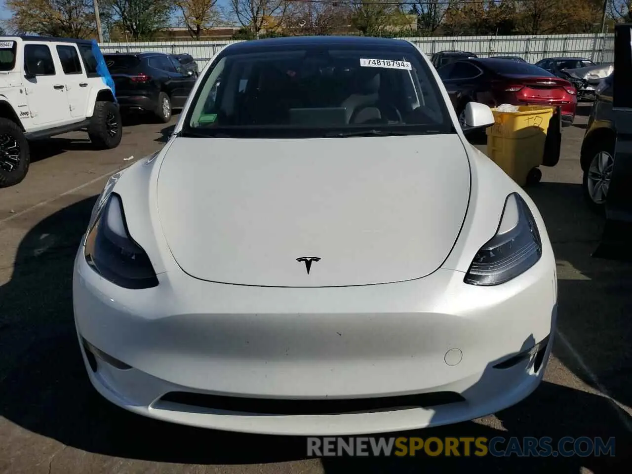 5 Photograph of a damaged car 7SAYGDEE5PF694080 TESLA MODEL Y 2023