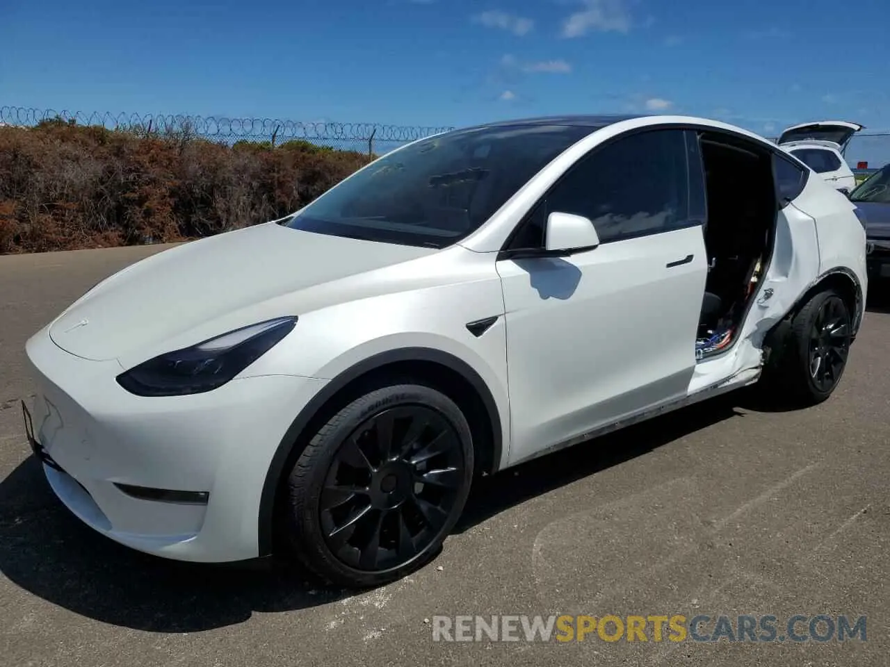 1 Фотография поврежденного автомобиля 7SAYGDEE5PF697853 TESLA MODEL Y 2023