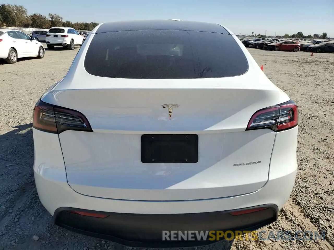 6 Photograph of a damaged car 7SAYGDEE5PF748736 TESLA MODEL Y 2023