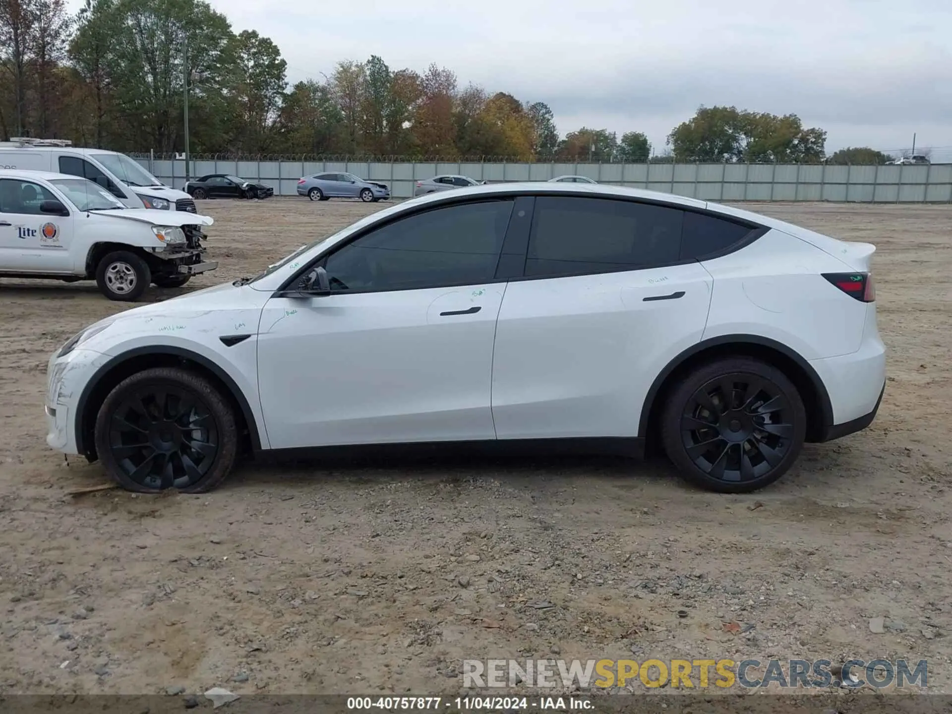 15 Фотография поврежденного автомобиля 7SAYGDEE5PF753337 TESLA MODEL Y 2023